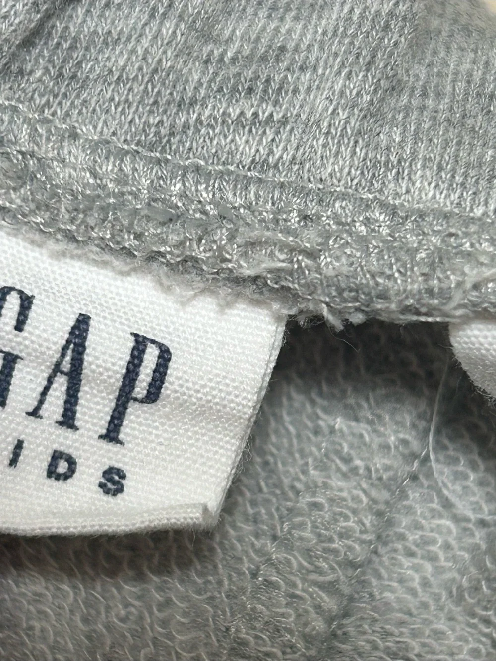 Gap Kids Shorts Girls Large 10 Gray Fleece Sweatshorts Embroidered Sequin Logo